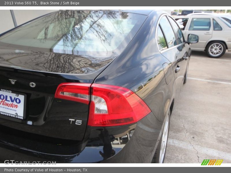 Black Stone / Soft Beige 2013 Volvo S60 T5
