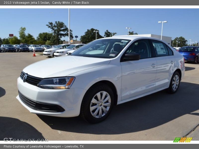 Candy White / Titan Black 2013 Volkswagen Jetta S Sedan