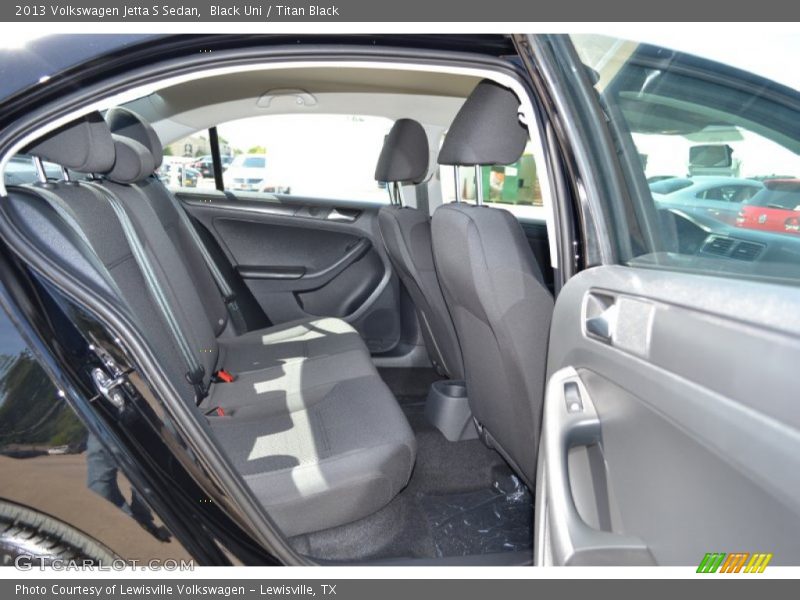 Black Uni / Titan Black 2013 Volkswagen Jetta S Sedan