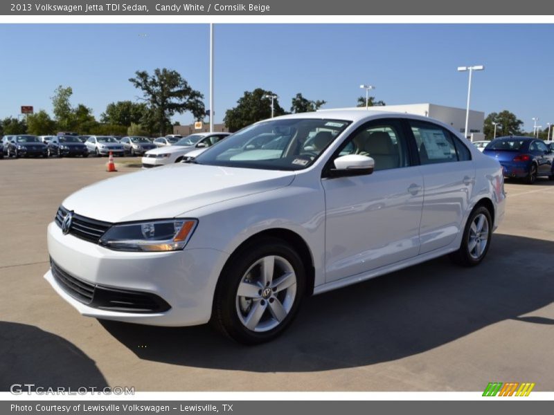 Candy White / Cornsilk Beige 2013 Volkswagen Jetta TDI Sedan