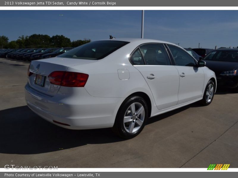 Candy White / Cornsilk Beige 2013 Volkswagen Jetta TDI Sedan