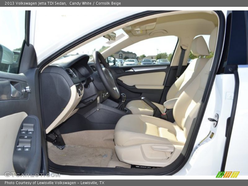 Candy White / Cornsilk Beige 2013 Volkswagen Jetta TDI Sedan