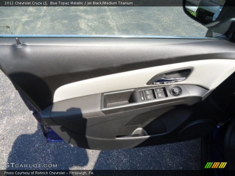 Blue Topaz Metallic / Jet Black/Medium Titanium 2012 Chevrolet Cruze LS
