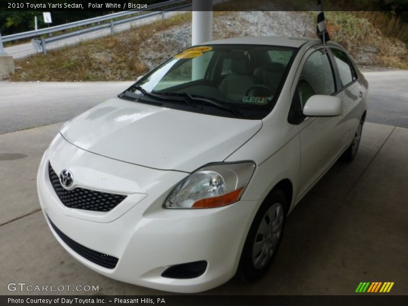Polar White / Bisque 2010 Toyota Yaris Sedan