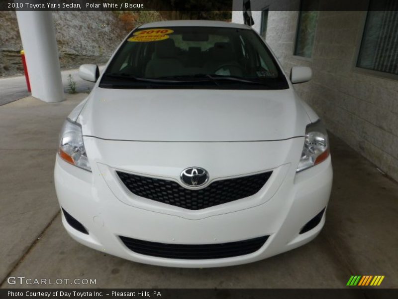 Polar White / Bisque 2010 Toyota Yaris Sedan