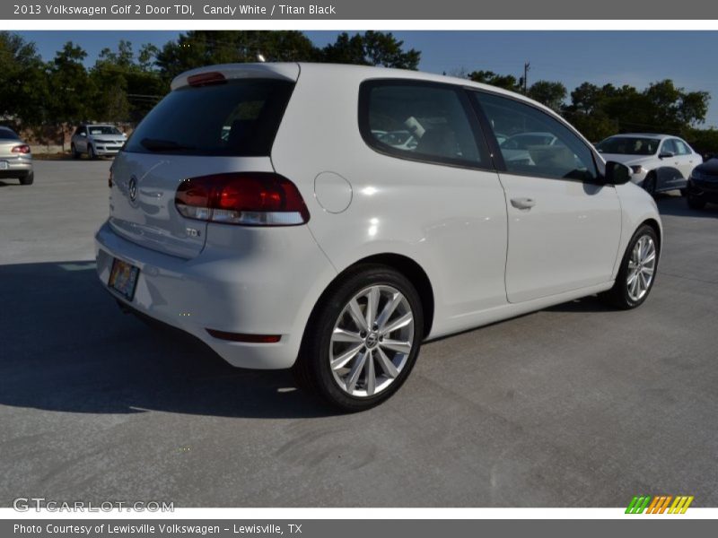 Candy White / Titan Black 2013 Volkswagen Golf 2 Door TDI