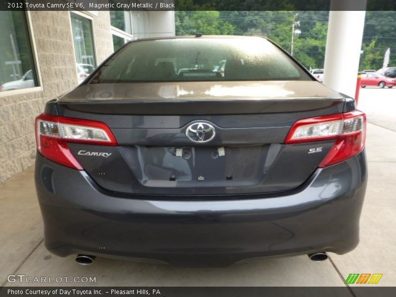 Magnetic Gray Metallic / Black 2012 Toyota Camry SE V6