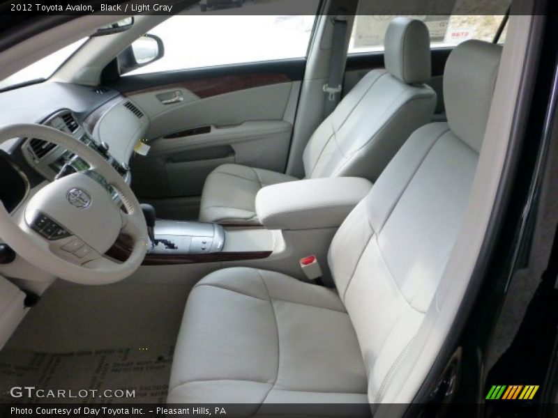 Black / Light Gray 2012 Toyota Avalon