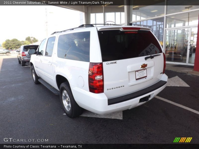 Summit White / Light Titanium/Dark Titanium 2011 Chevrolet Suburban LT