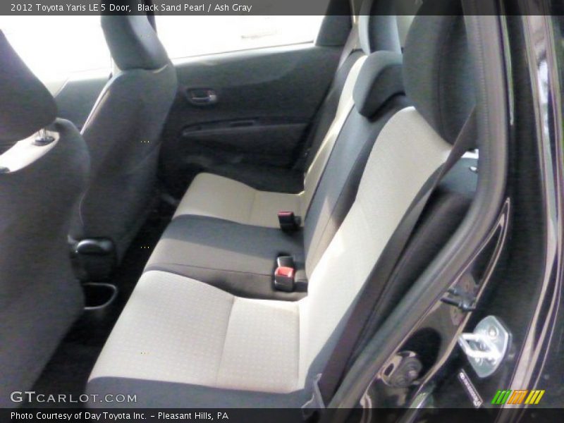 Black Sand Pearl / Ash Gray 2012 Toyota Yaris LE 5 Door