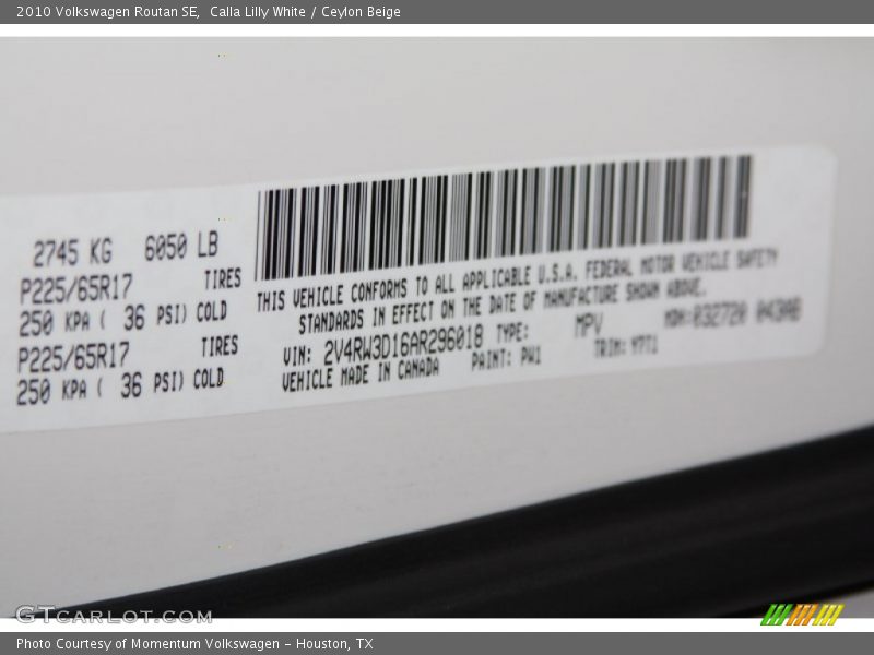 Calla Lilly White / Ceylon Beige 2010 Volkswagen Routan SE