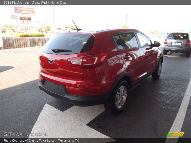 Signal Red / Alpine Gray 2011 Kia Sportage