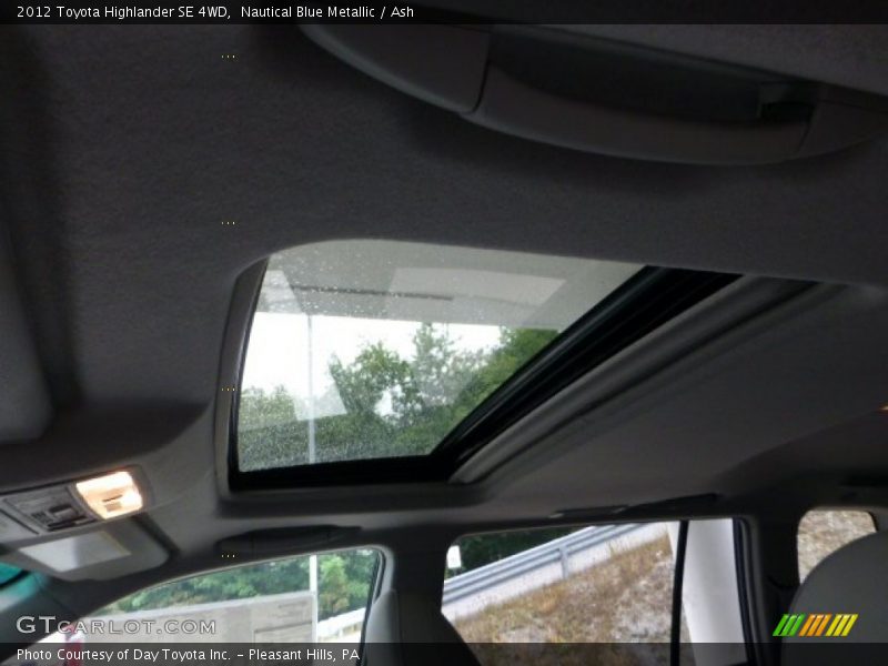 Nautical Blue Metallic / Ash 2012 Toyota Highlander SE 4WD