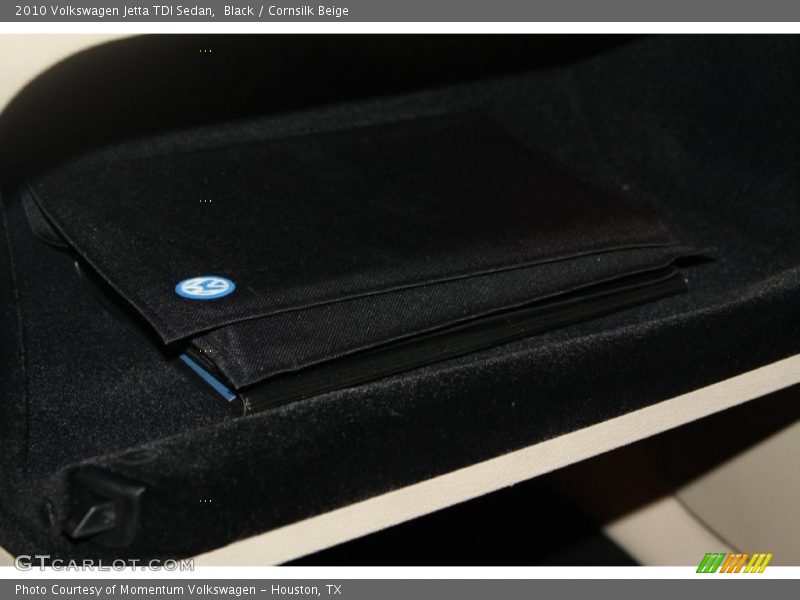Black / Cornsilk Beige 2010 Volkswagen Jetta TDI Sedan