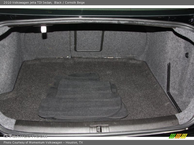 Black / Cornsilk Beige 2010 Volkswagen Jetta TDI Sedan