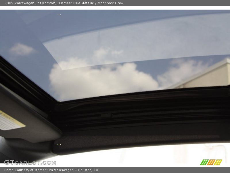 Eismeer Blue Metallic / Moonrock Grey 2009 Volkswagen Eos Komfort