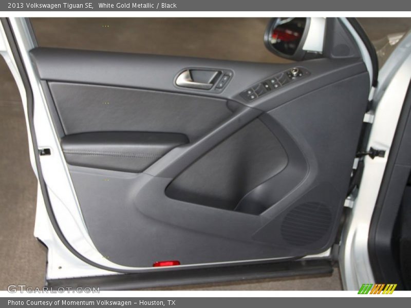 White Gold Metallic / Black 2013 Volkswagen Tiguan SE