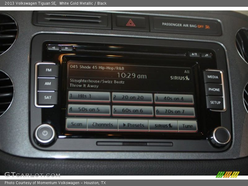 White Gold Metallic / Black 2013 Volkswagen Tiguan SE