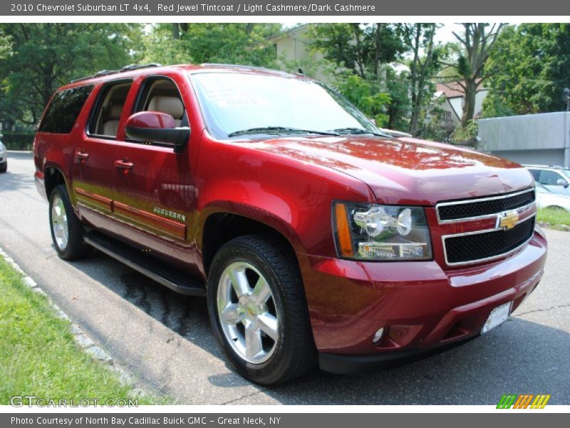 Front 3/4 View of 2010 Suburban LT 4x4