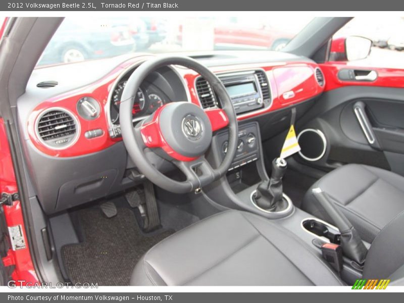 Titan Black Interior - 2012 Beetle 2.5L 