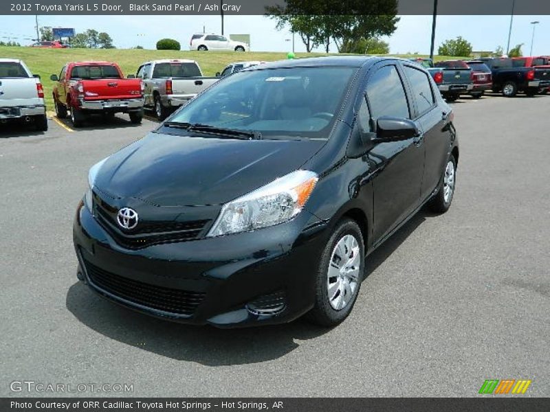 Black Sand Pearl / Ash Gray 2012 Toyota Yaris L 5 Door