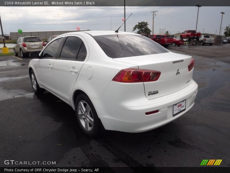 Wicked White Satin / Black 2009 Mitsubishi Lancer ES