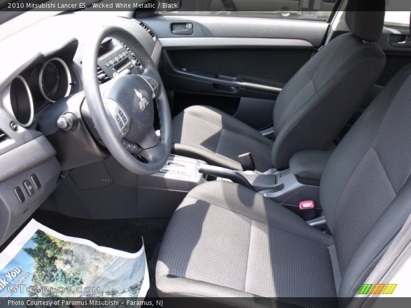 Wicked White Metallic / Black 2010 Mitsubishi Lancer ES
