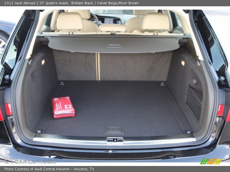  2013 Allroad 2.0T quattro Avant Trunk