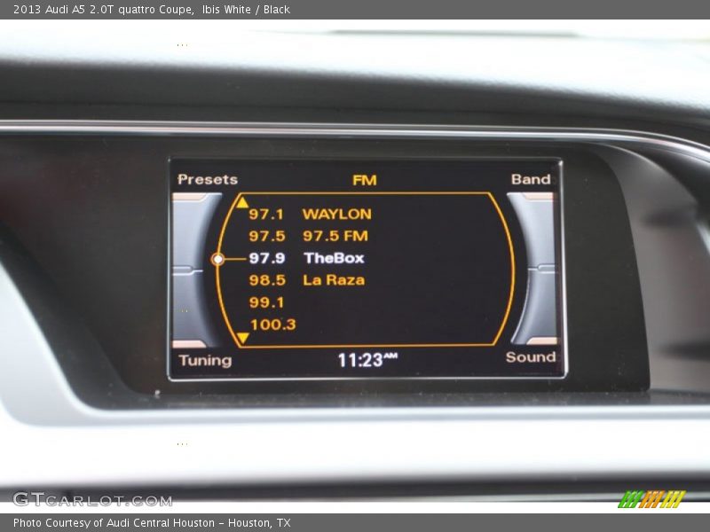 Ibis White / Black 2013 Audi A5 2.0T quattro Coupe