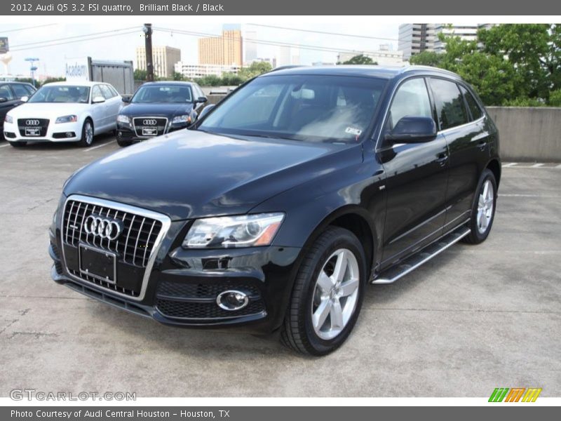 Brilliant Black / Black 2012 Audi Q5 3.2 FSI quattro