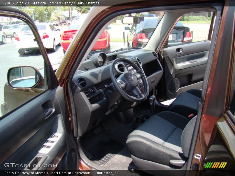  2006 xB  Dark Charcoal Interior