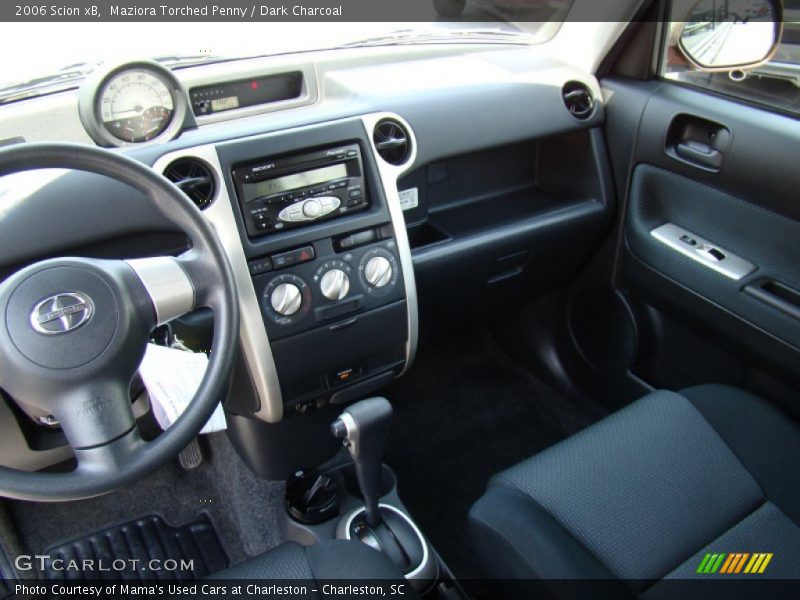  2006 xB  Dark Charcoal Interior