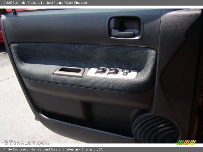 Maziora Torched Penny / Dark Charcoal 2006 Scion xB