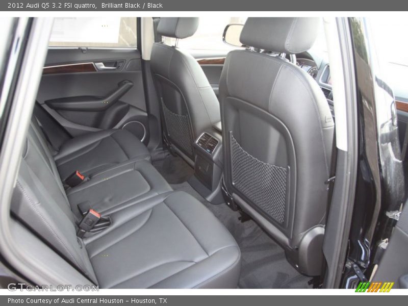 Brilliant Black / Black 2012 Audi Q5 3.2 FSI quattro