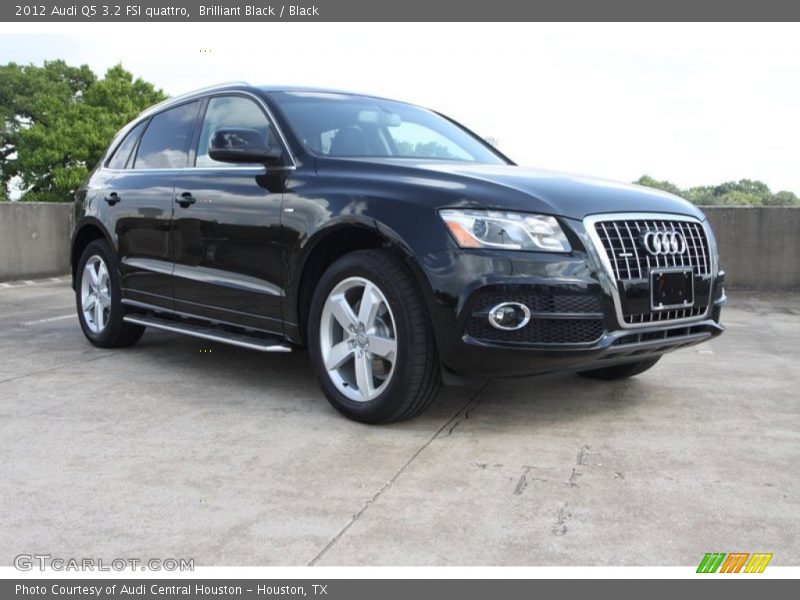 Brilliant Black / Black 2012 Audi Q5 3.2 FSI quattro