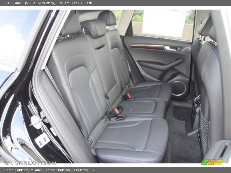 Brilliant Black / Black 2012 Audi Q5 3.2 FSI quattro