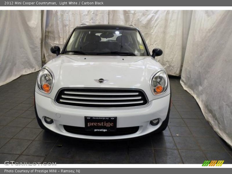 Light White / Carbon Black 2012 Mini Cooper Countryman