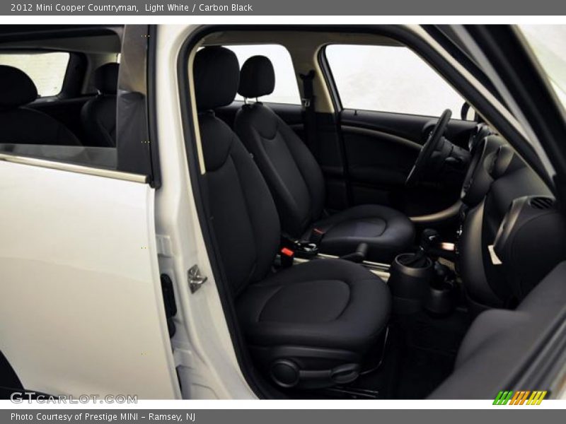 Light White / Carbon Black 2012 Mini Cooper Countryman