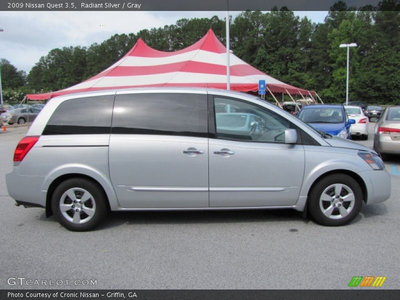 Radiant Silver / Gray 2009 Nissan Quest 3.5