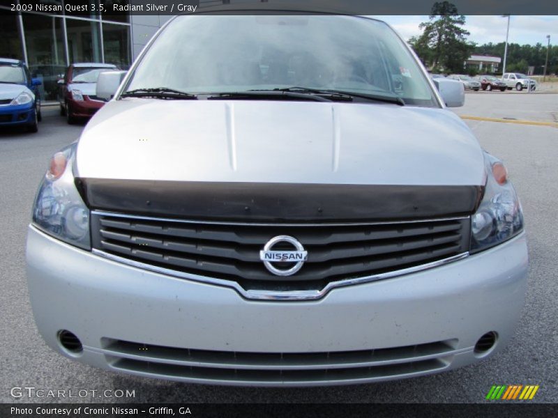 Radiant Silver / Gray 2009 Nissan Quest 3.5