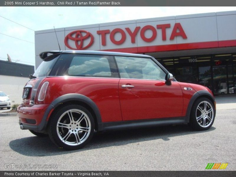 Chili Red / Tartan Red/Panther Black 2005 Mini Cooper S Hardtop