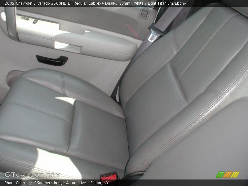 Summit White / Light Titanium/Ebony 2009 Chevrolet Silverado 3500HD LT Regular Cab 4x4 Dually