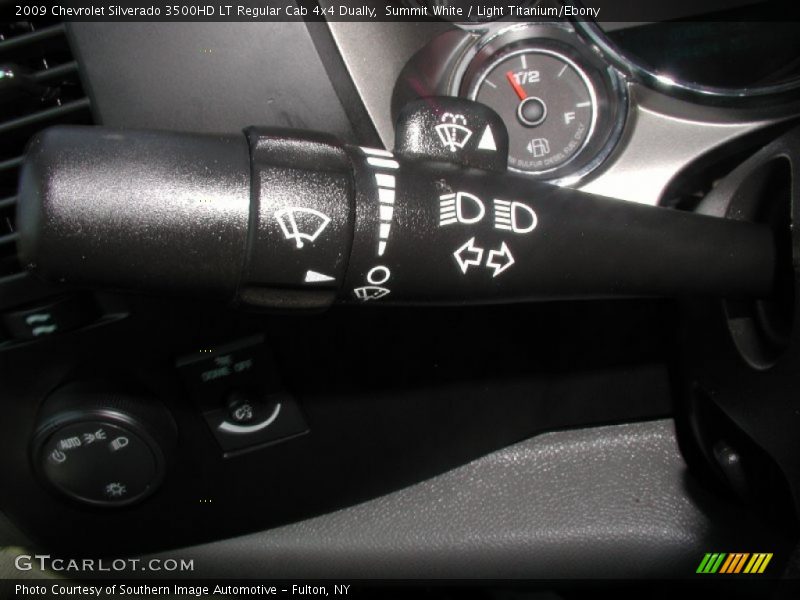 Summit White / Light Titanium/Ebony 2009 Chevrolet Silverado 3500HD LT Regular Cab 4x4 Dually