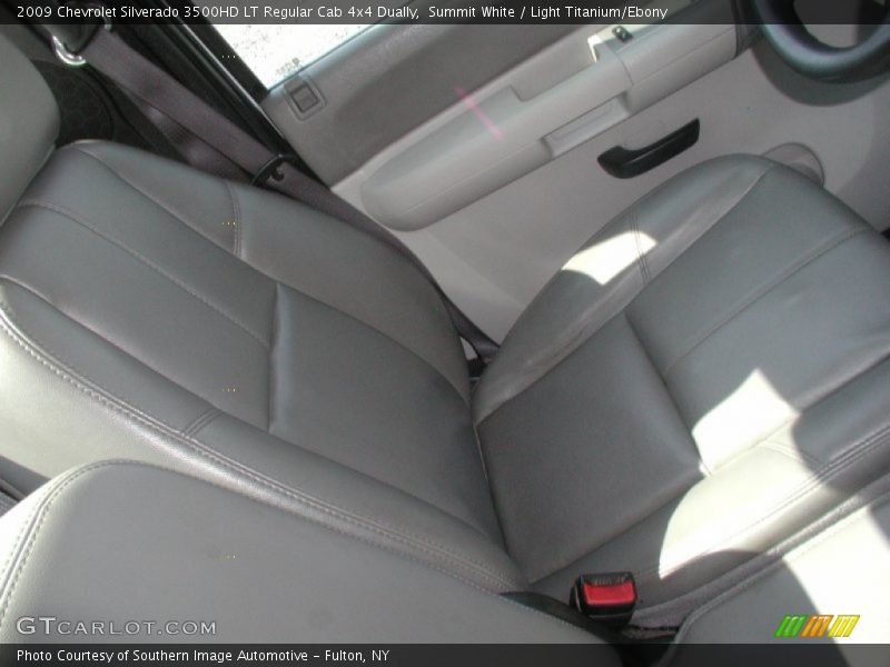 Summit White / Light Titanium/Ebony 2009 Chevrolet Silverado 3500HD LT Regular Cab 4x4 Dually