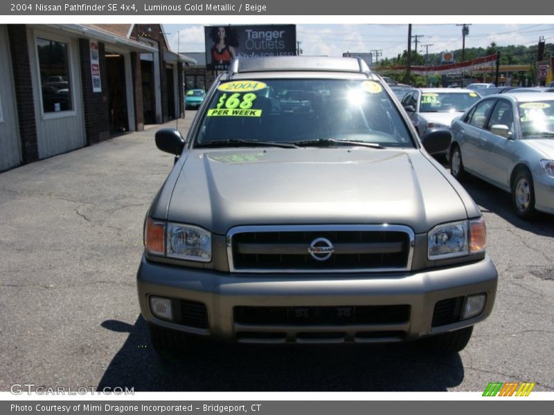 Luminous Gold Metallic / Beige 2004 Nissan Pathfinder SE 4x4