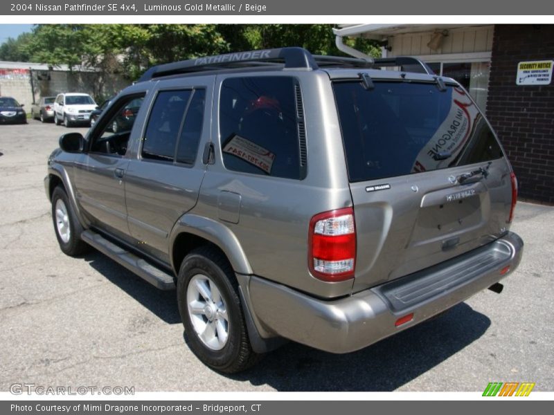 Luminous Gold Metallic / Beige 2004 Nissan Pathfinder SE 4x4