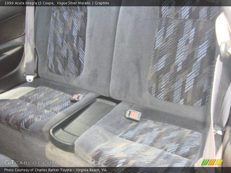 Vogue Silver Metallic / Graphite 1999 Acura Integra LS Coupe