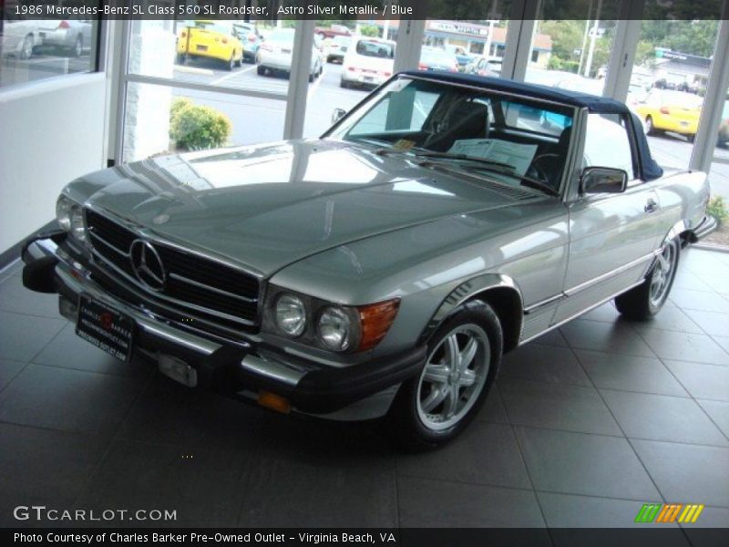  1986 SL Class 560 SL Roadster Astro Silver Metallic