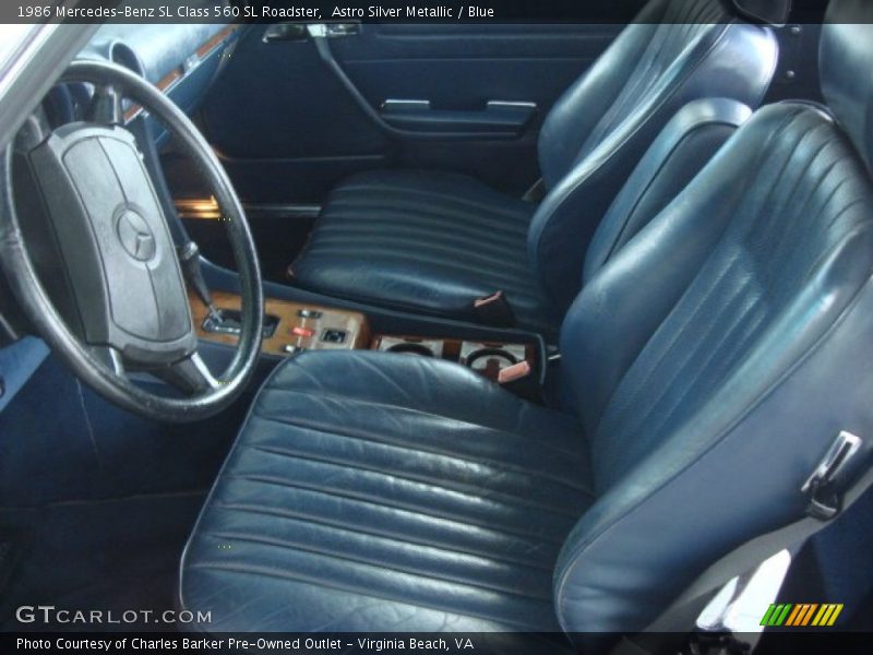  1986 SL Class 560 SL Roadster Blue Interior