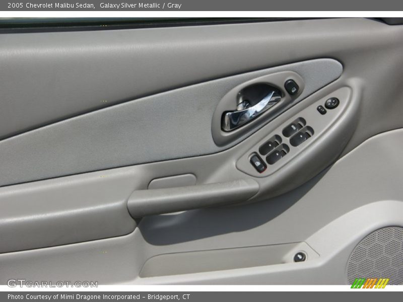Galaxy Silver Metallic / Gray 2005 Chevrolet Malibu Sedan